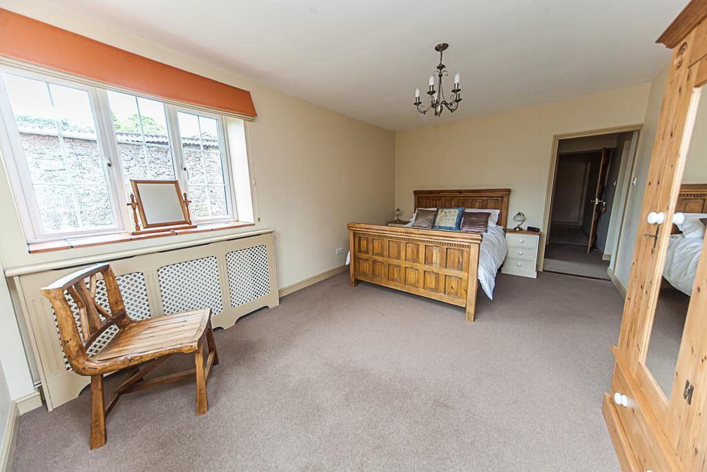 Stoodleigh Court Coach House Bed and Breakfast Tiverton  Exteriör bild